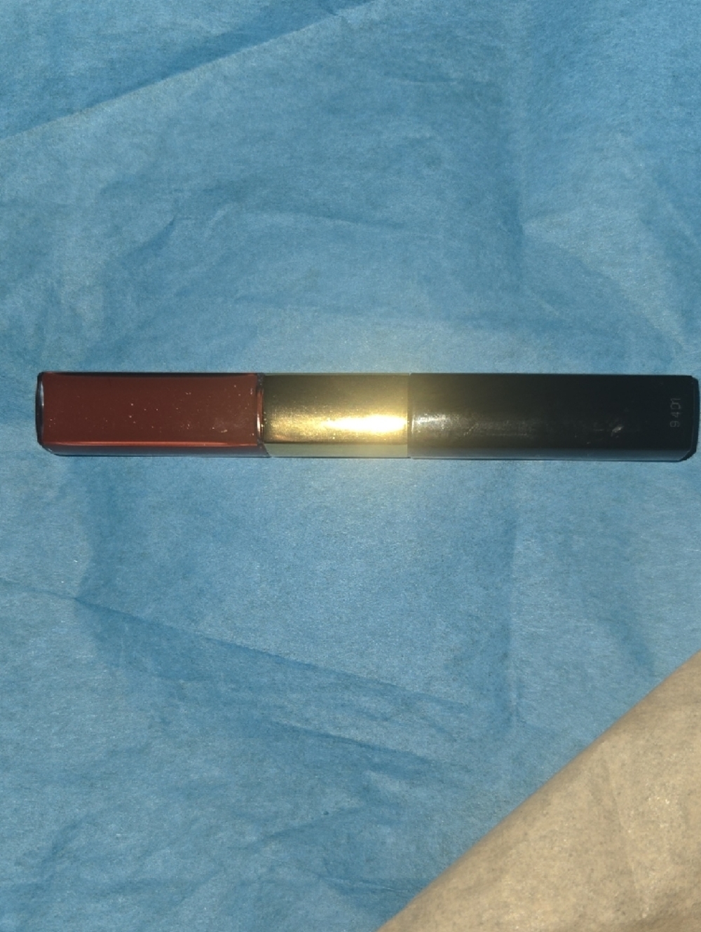 CHANEL Dual-Ended Lip Color in Shade 180 Passionate Red - Picture 3 of 10
